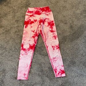 Tie-dyed leggings